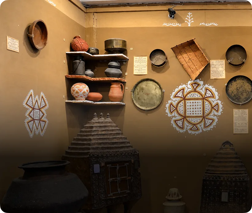 Local Rajasthani food and home-style dining experience